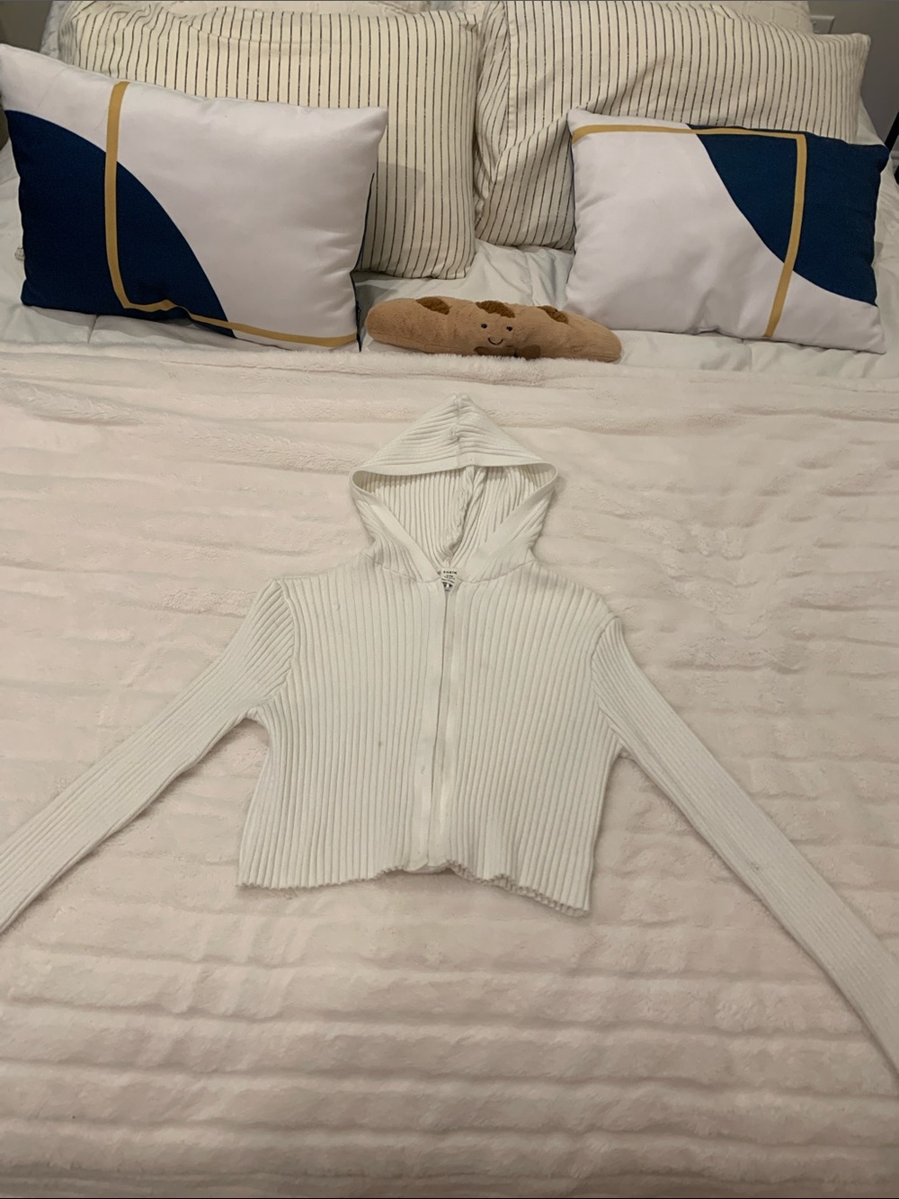 SHEIN White Ribbed Cropped Zip-Up Hoodie